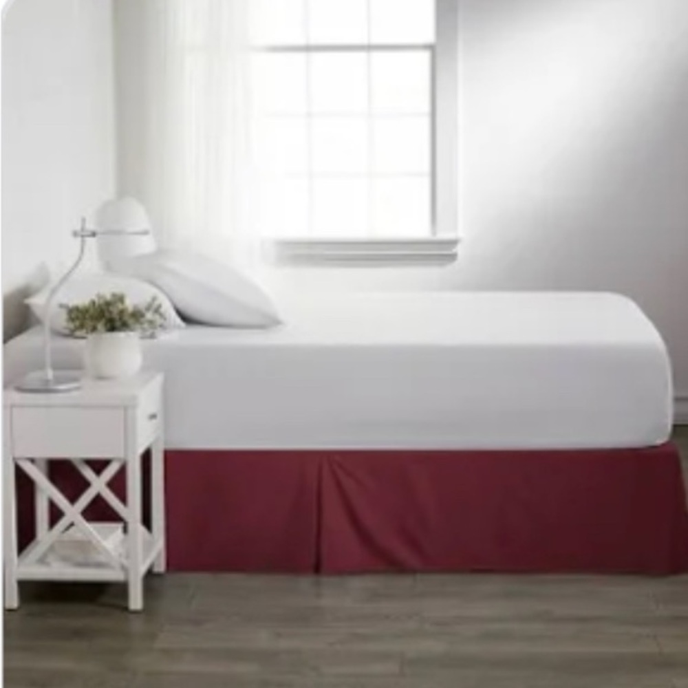 MainStay burgundy King size bed skirt. Super soft